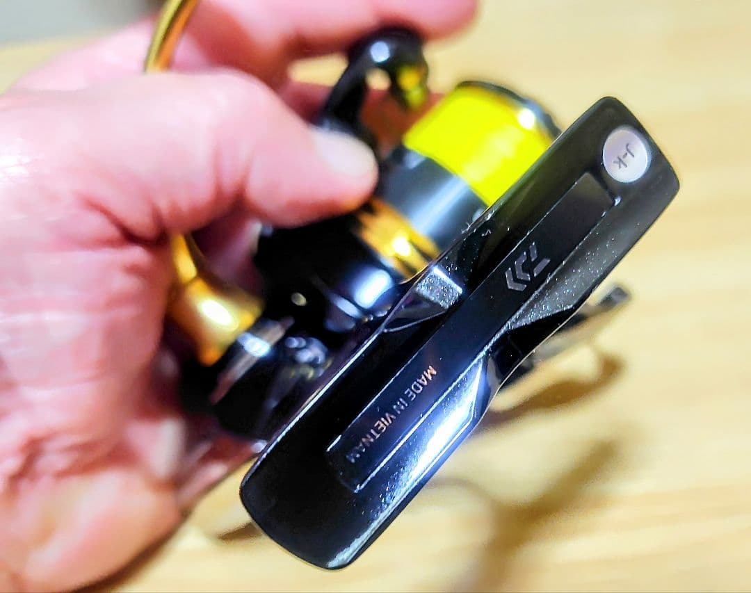 Daiwa 23 レガリス2500x SH　傷一つなし ほぼ新品です