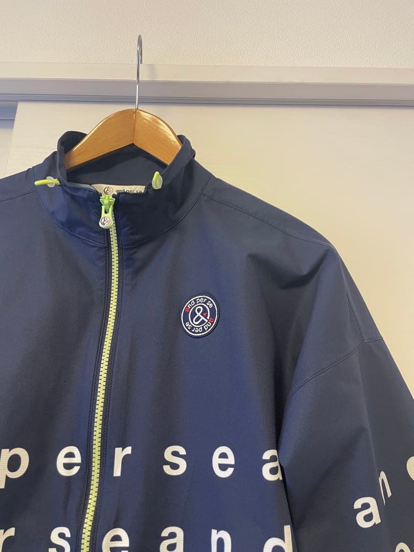 and per se アンパシィ　薄手ナイロンレディース ジャケットL.ネイビー