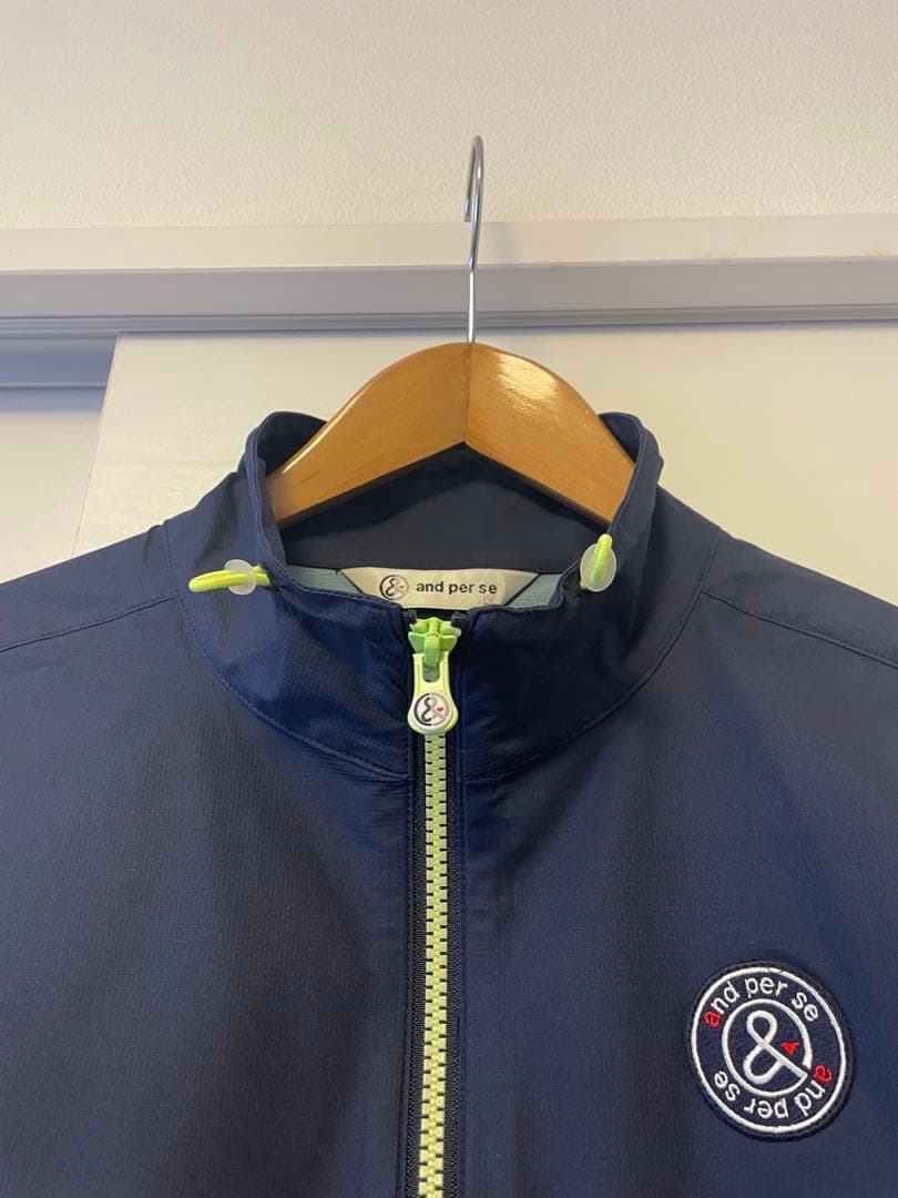 and per se アンパシィ　薄手ナイロンレディース ジャケットL.ネイビー