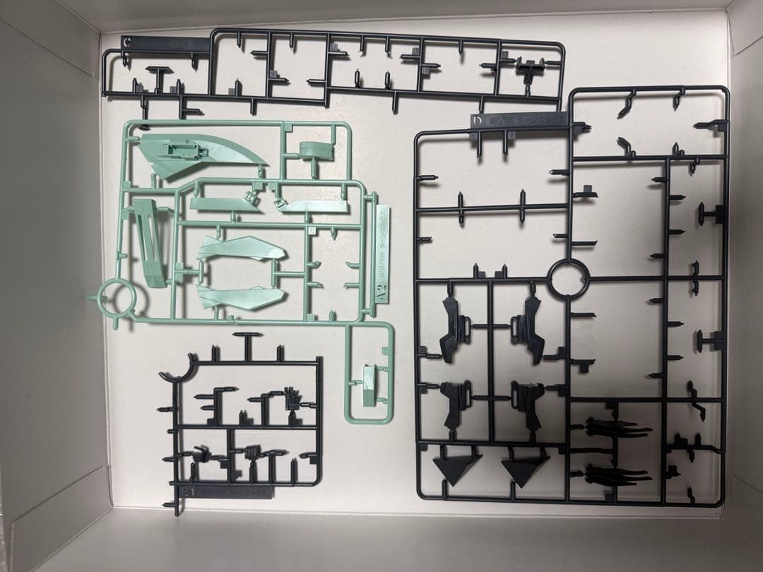 MG 1/100 ターンX（一部組立済み・欠品なし）