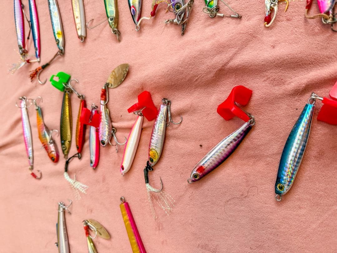 メタルジグ ルアーセット 多色　３３個