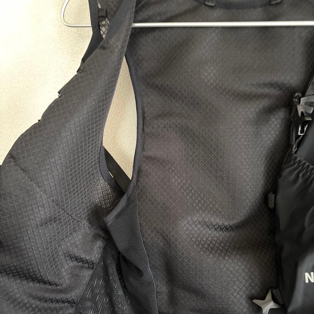 ほぼ新品THE NORTH FACE TR10 ブラック