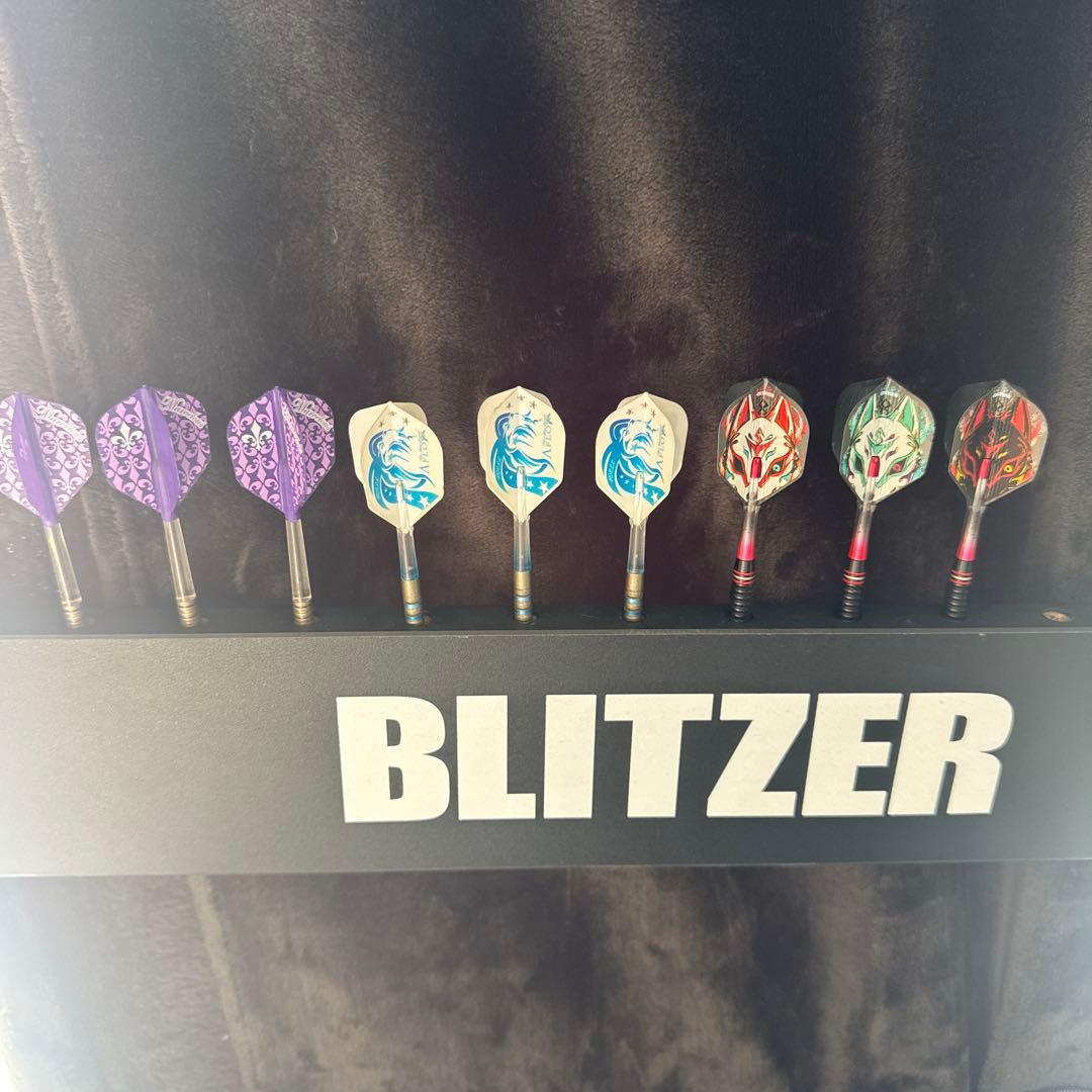 BLITZER ダーツボードとダーツセット