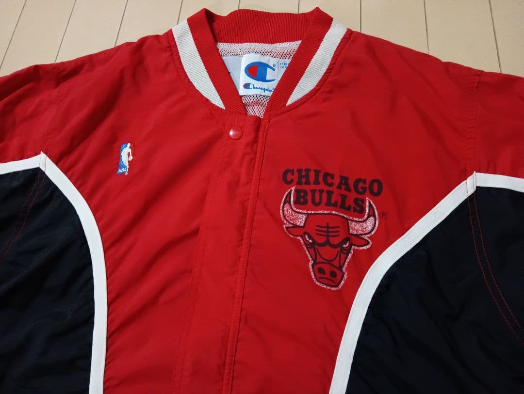 NBA シカゴ ブルズ チャンピオン ナイロン ジャケット ウォームアップ
