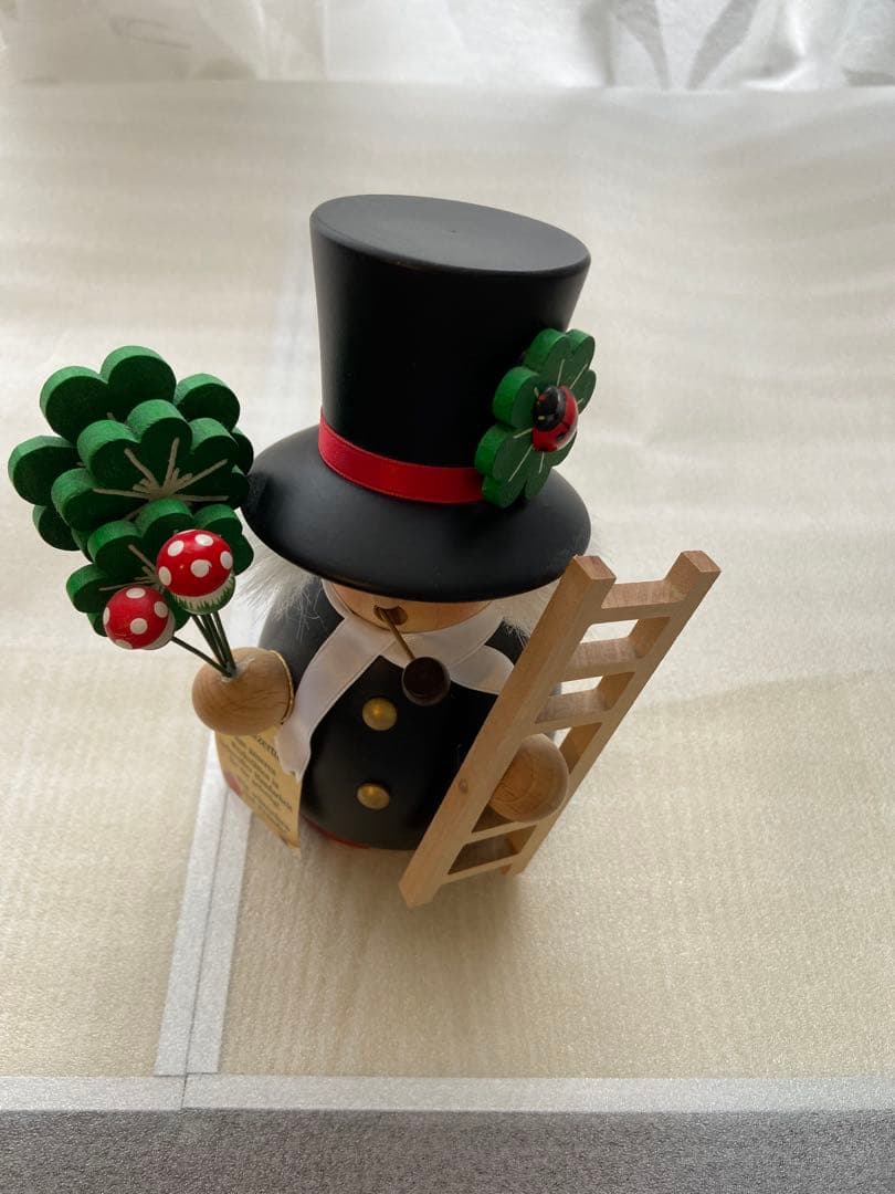 ドイツ製 クリスマス雑貨　お香人形 木製　煙突掃除人 北欧雑貨風 幸運モチーフ