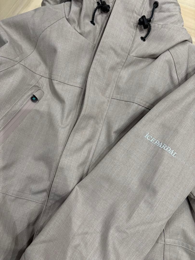 スキーウェア　スノボウェア　上下セット 新品・未使用 【ICEPARDAL】