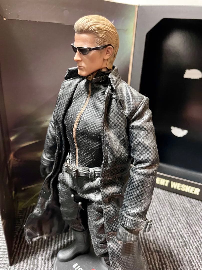 アルバート・ウェスカー ミッドナイトバージョン