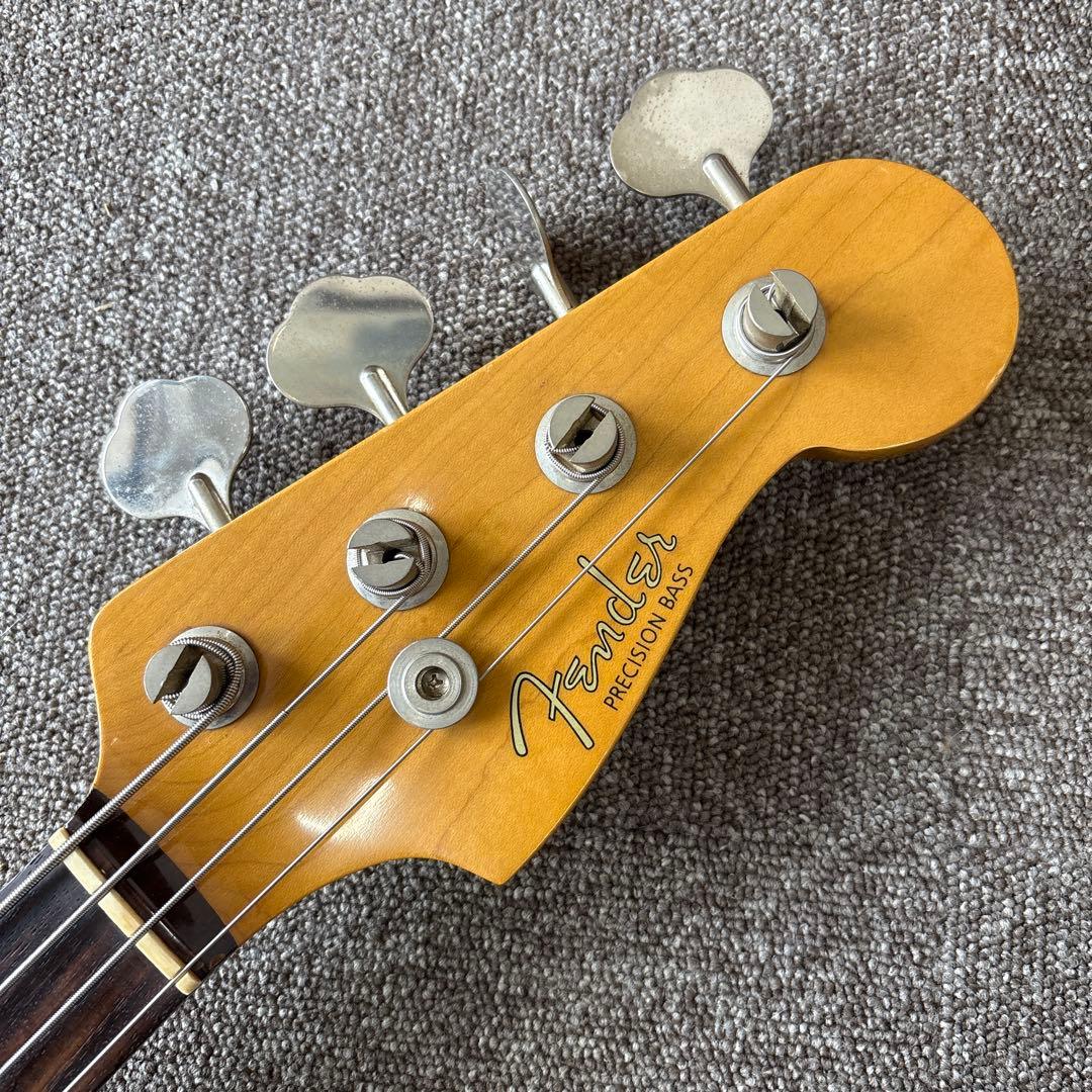 B*D様 フェンダー　ジャパン　プレシジョンベース　Jシリアル