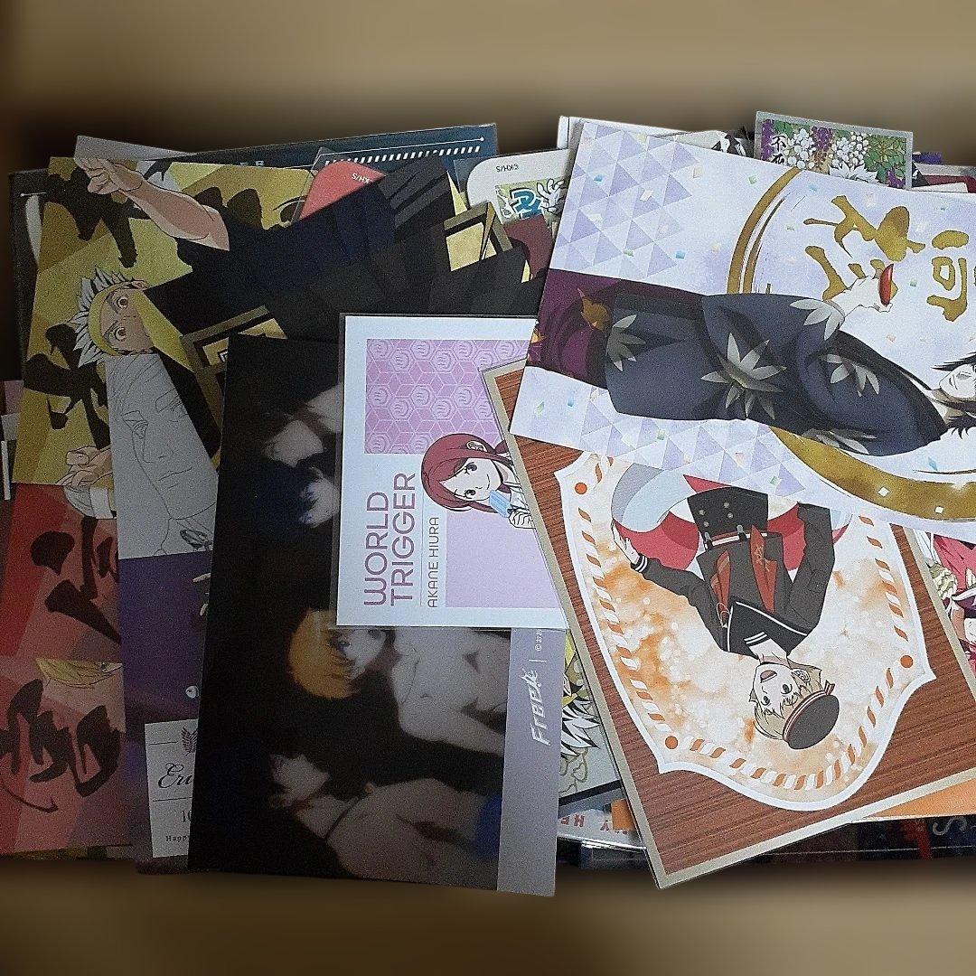 アニメ・マンガ・キャラクター　紙類　紙系　紙雑貨　大量　まとめ売り　3