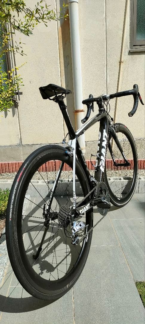 SK様ご売約済　GIANT TCR Advanced SL 2010フレーム52