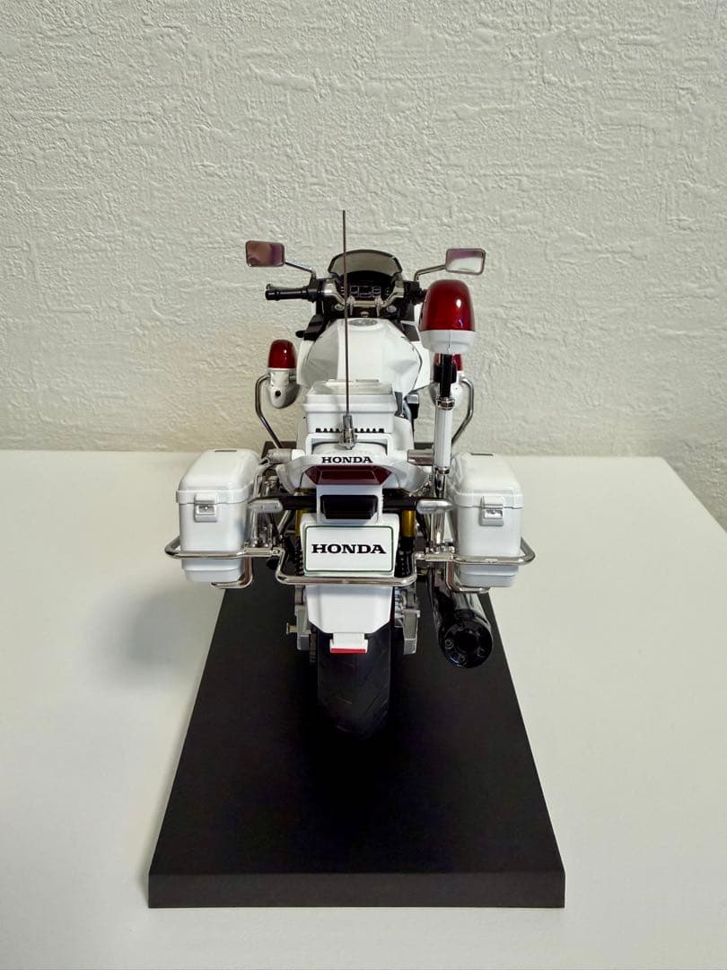 【限定】3000台 HONDA CB1300P 白バイ新型 LED 警察グッズ