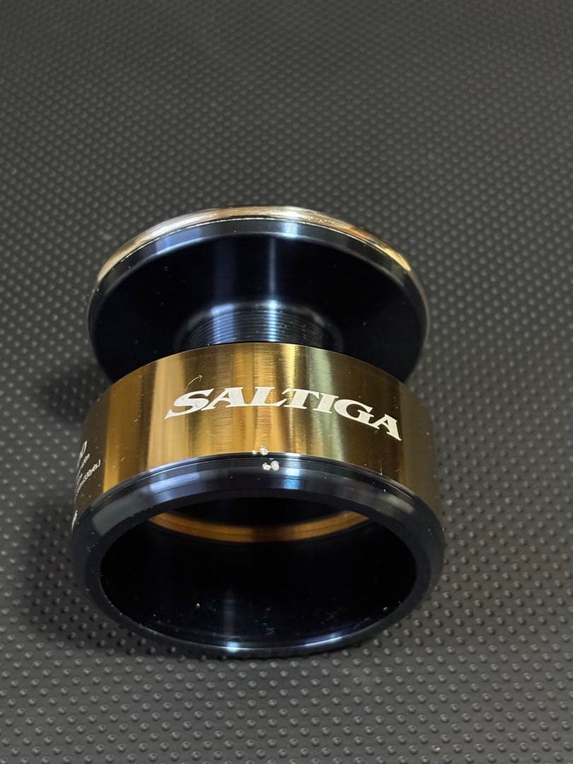 ダイワ 20ソルティガ8000-P OH後未使用 SLPノブ スプール2個 箱付