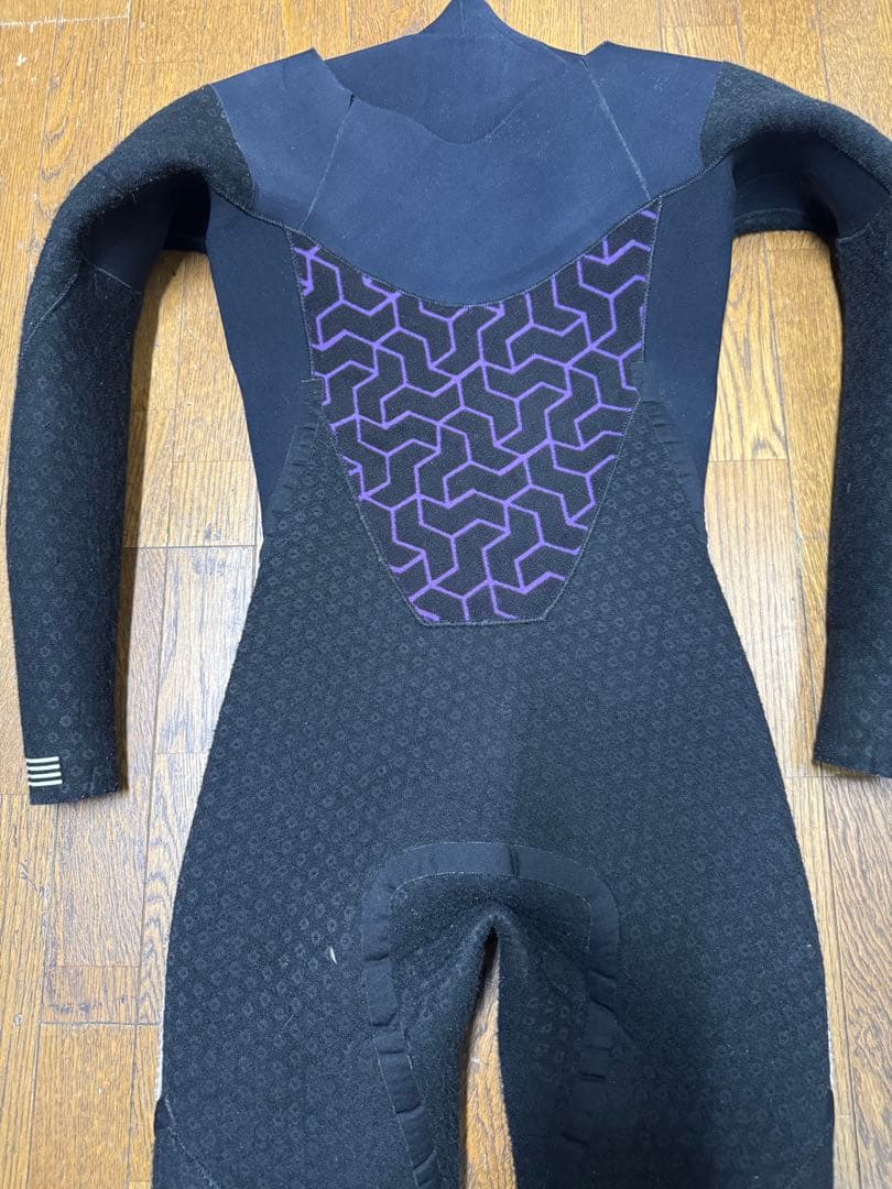 BILLABONG セミドライスーツ 膝パッド付き