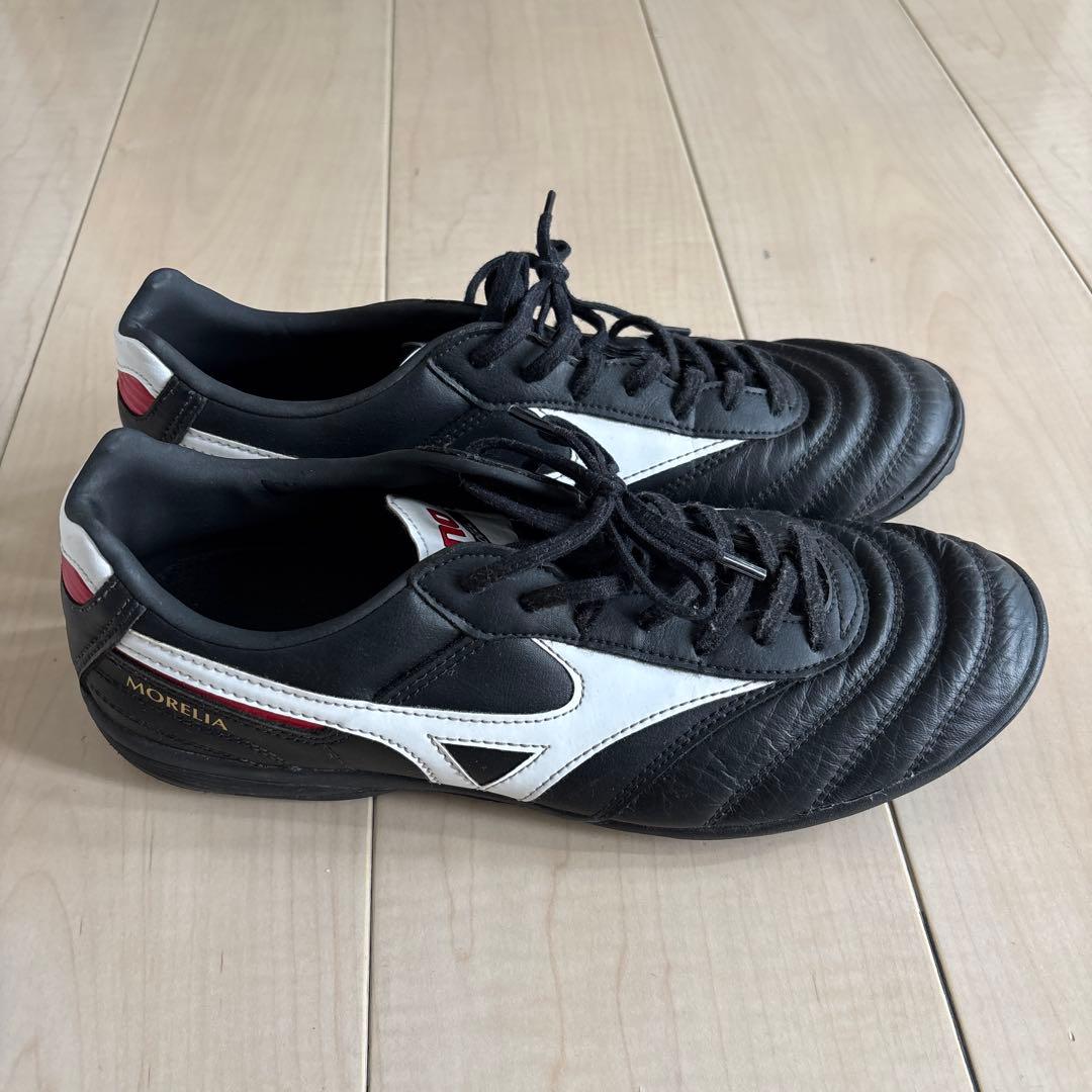 ミズノ　モレリア　サッカーシューズ