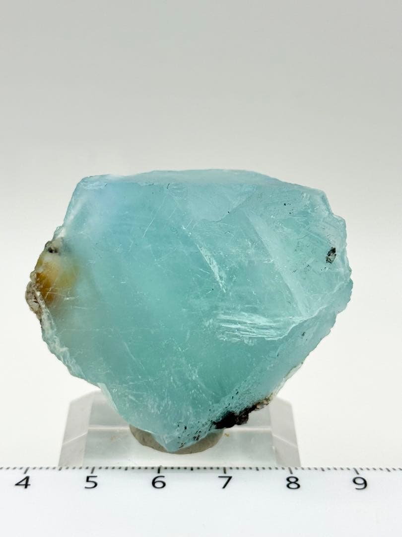 フローライト　黒い森　蛍石　原石　鉱物　標本　天然石　石