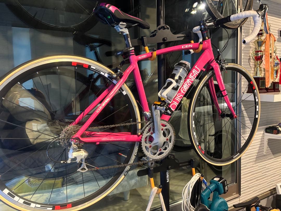 CIN ピンク ロードバイク ルイガノ