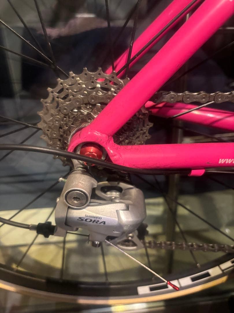 CIN ピンク ロードバイク ルイガノ