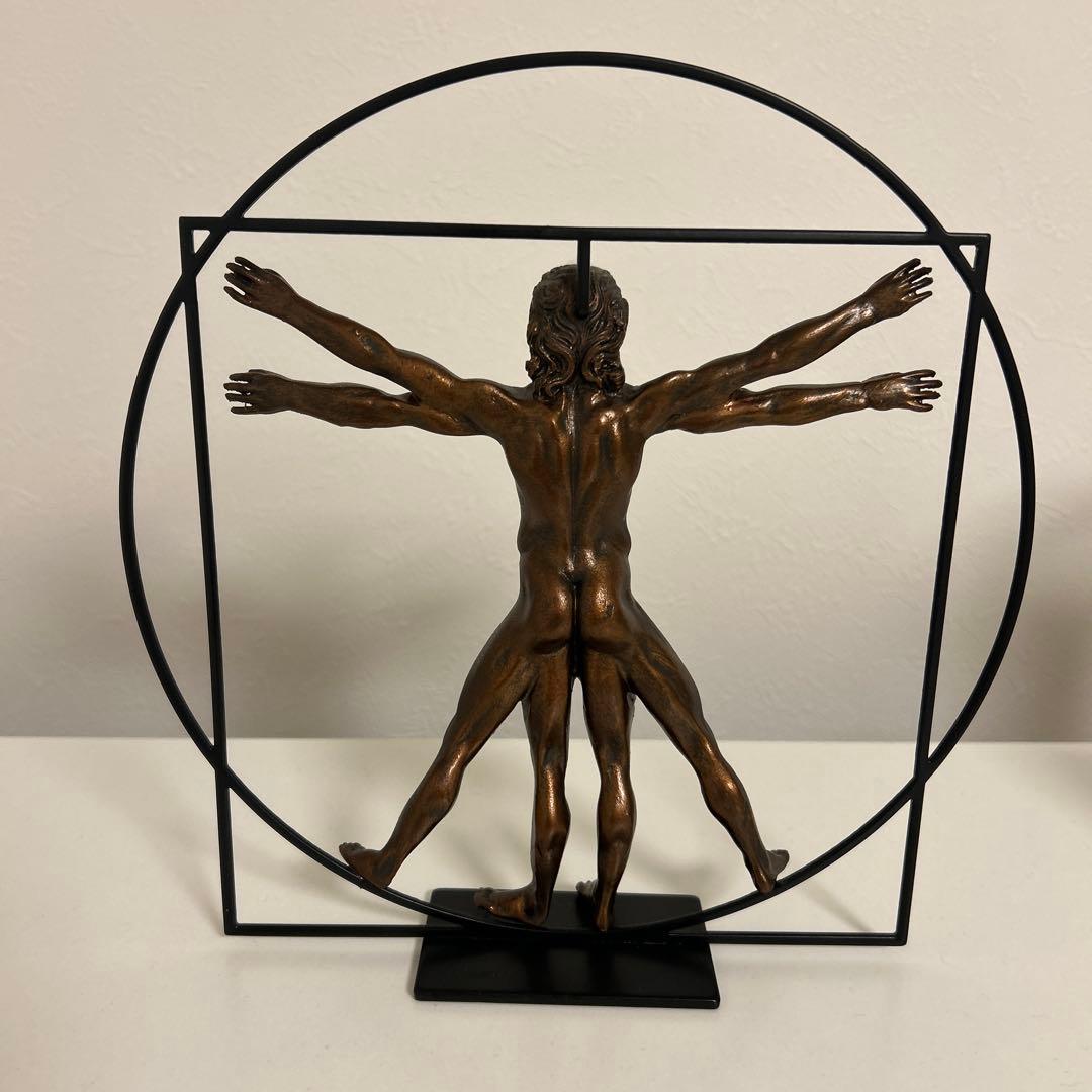 ウィトルウィウス的人間 レオナルドダヴィンチ　オブジェ