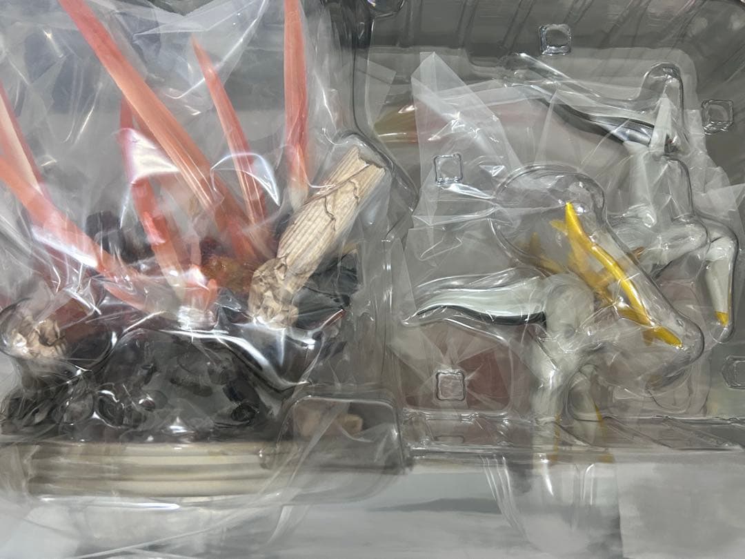 ポケモンセンター限定 アルセウス 完成品 フィギュア