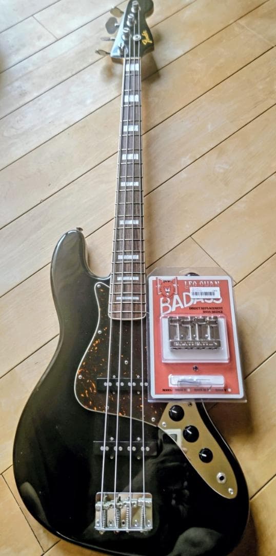 ベース Fender Japan limited 66 Jazz Bass .