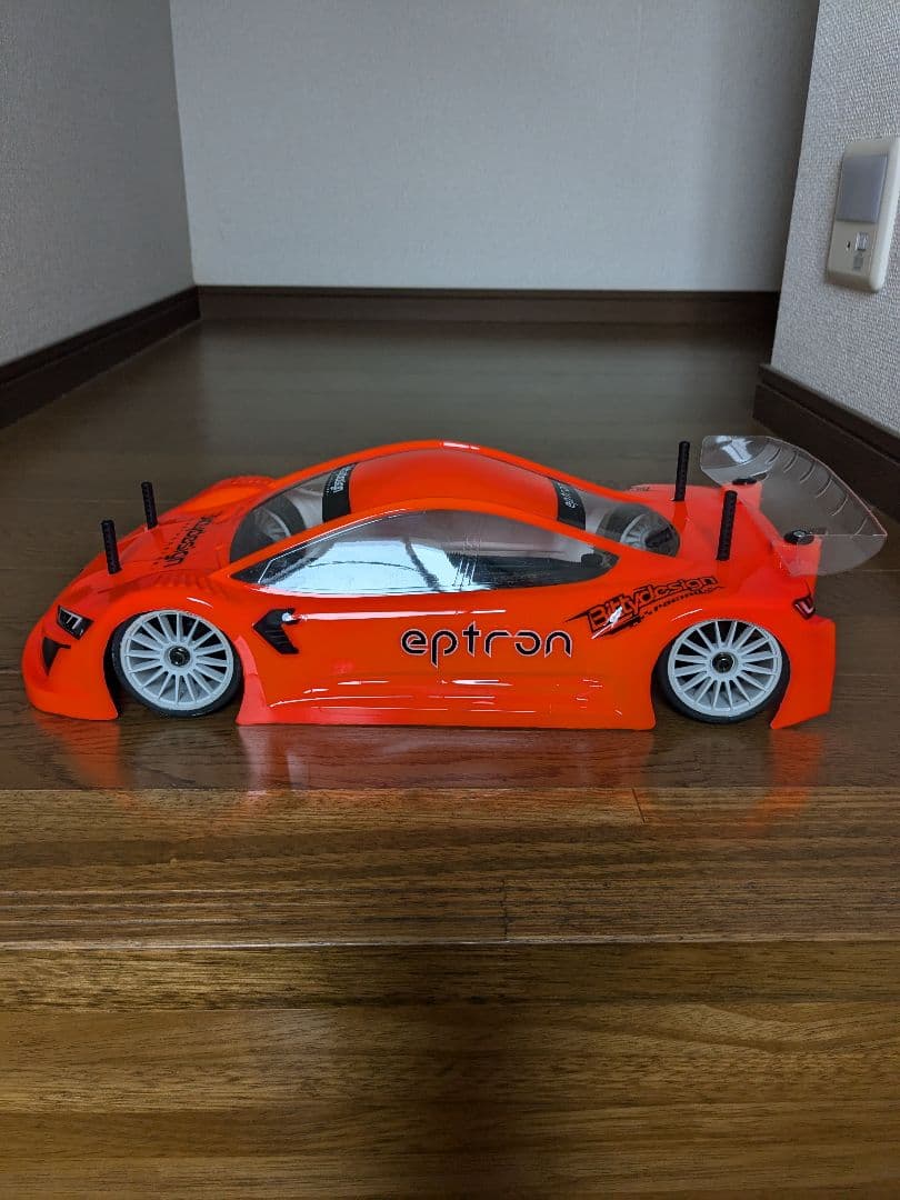 ヨコモ　ルーキースピード2.0 ボディ付き　未走行