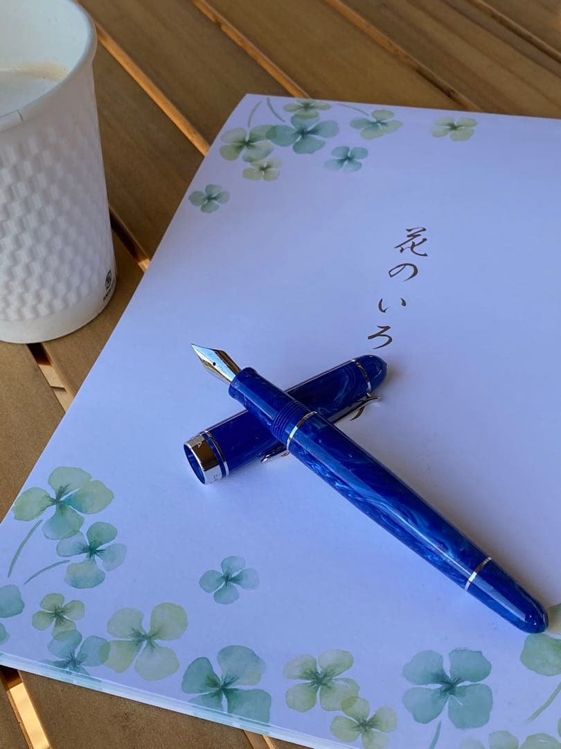 【新品】デルタ 万年筆 ヴィルトゥオーサ DELTA 至極の絶作 マーブルブルー