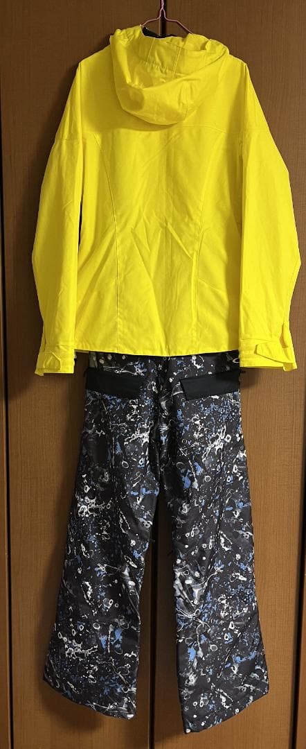 オークリー　スノーボードウエア　上下セット