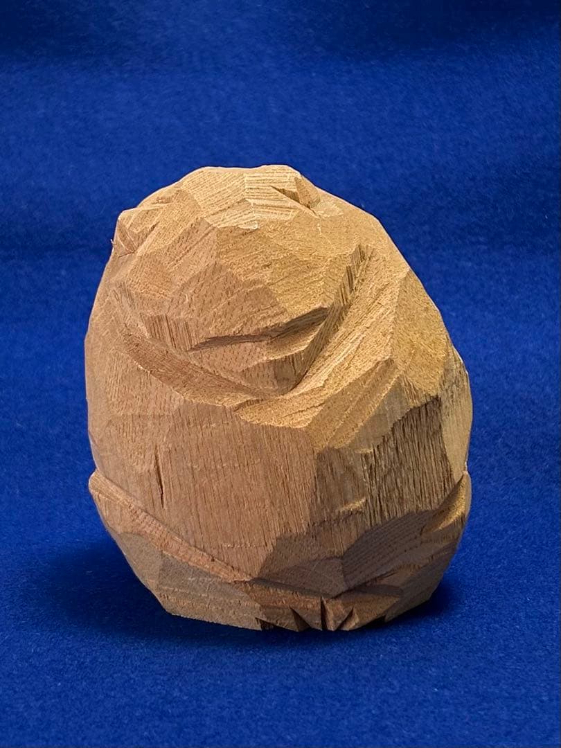 柴崎重行(志) 「眠り熊」1985年作 北海道八雲 ハツリ彫せんの木 木彫熊