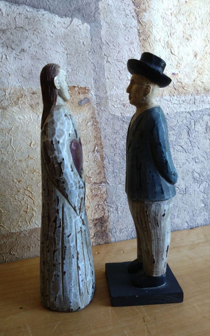 木彫　男性と女性