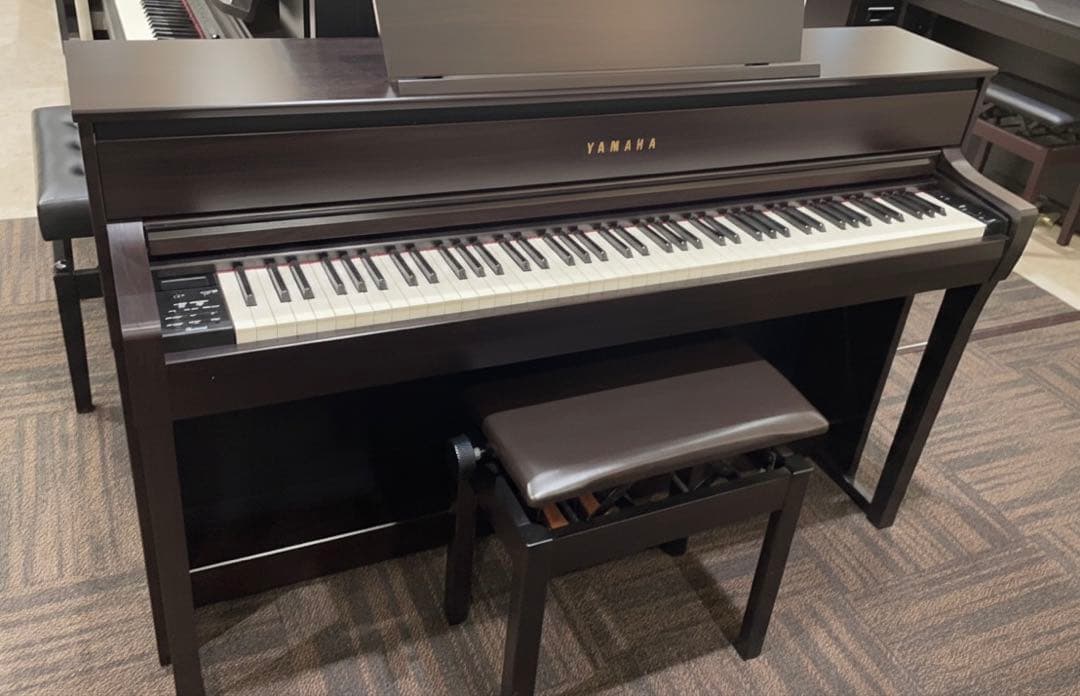 鍵盤楽器 YAMAHA CLP675