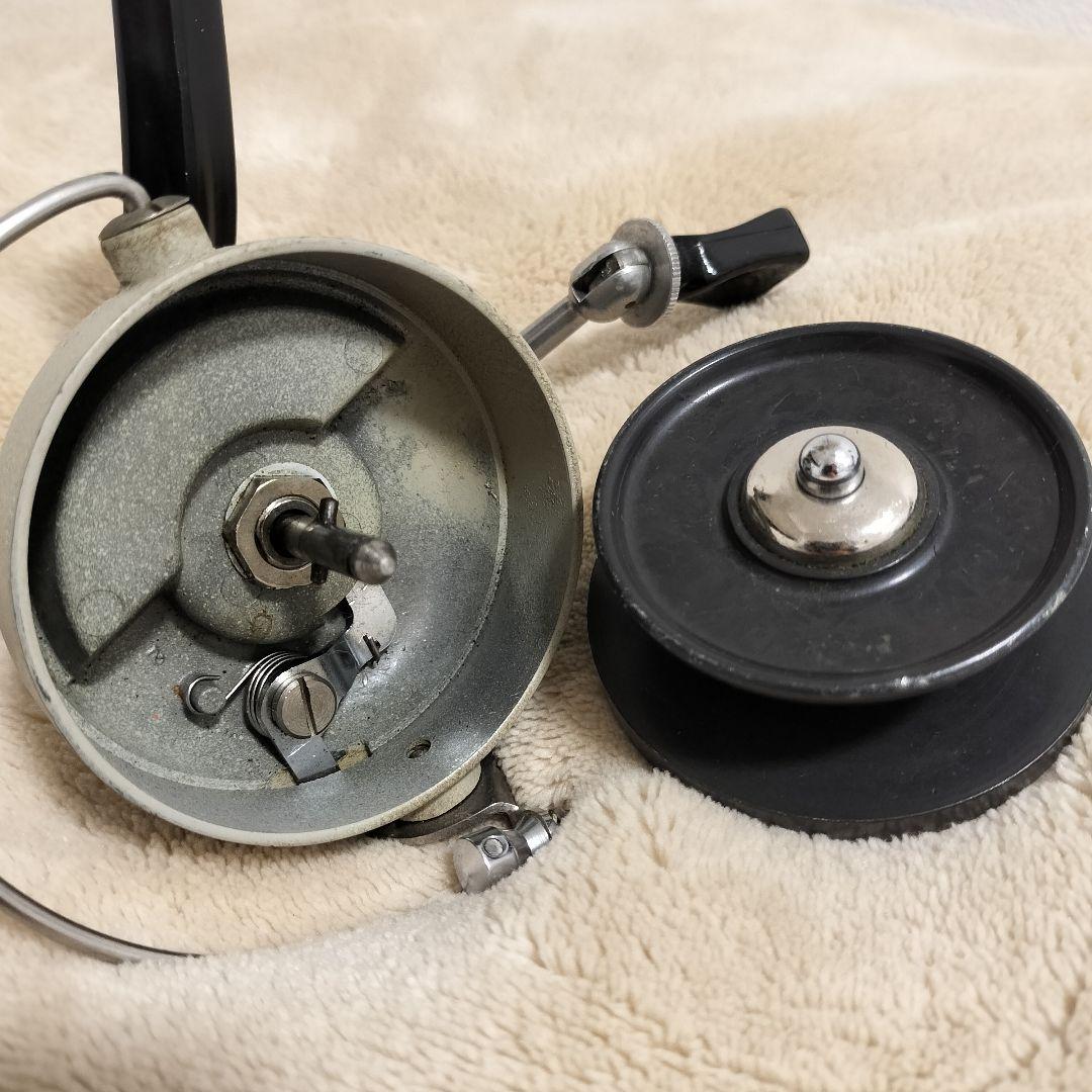 【ABU】ABU444 ビンテージスピニングリール　予備スプール　スプールケース
