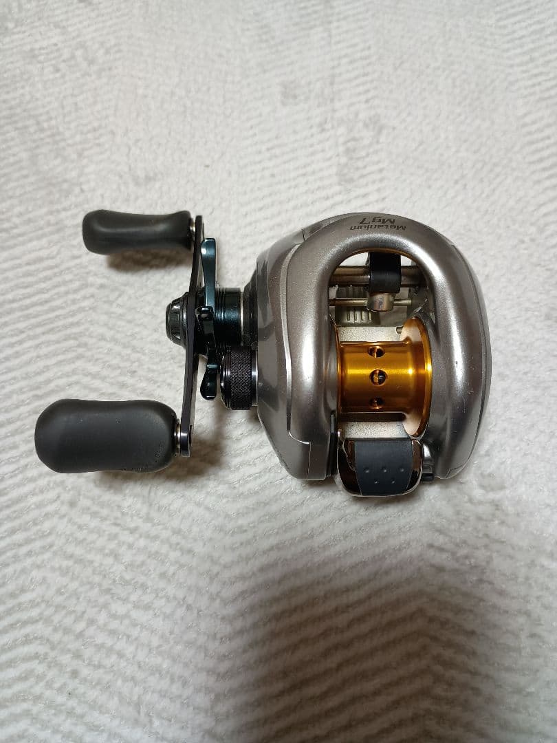 Shimano nium Mg7 ベイトリール