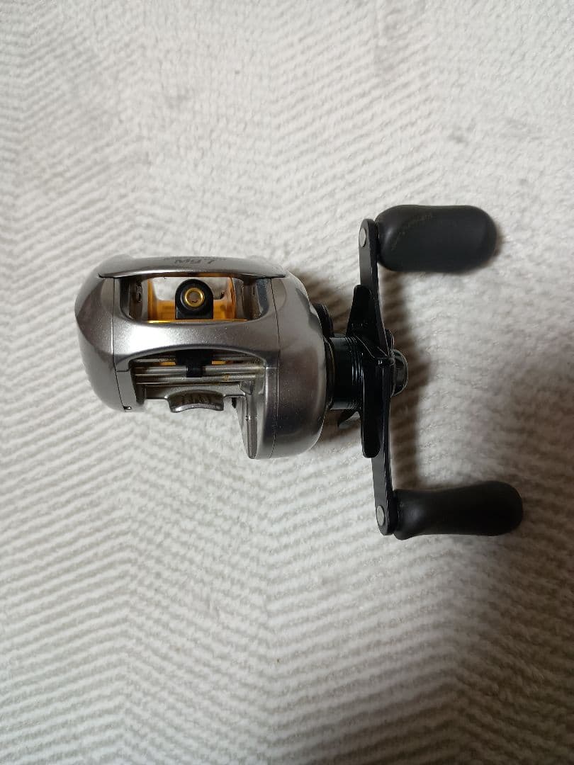 Shimano nium Mg7 ベイトリール