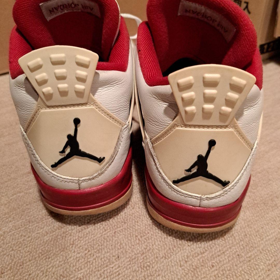 Nike Air Jordan 4 レトロ
