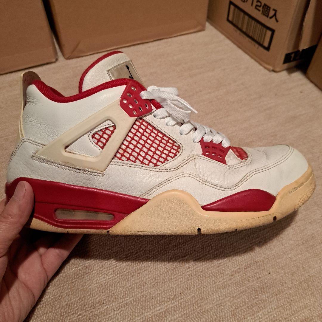 Nike Air Jordan 4 レトロ