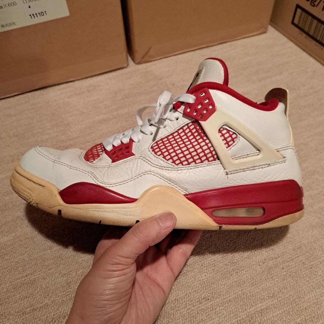 Nike Air Jordan 4 レトロ