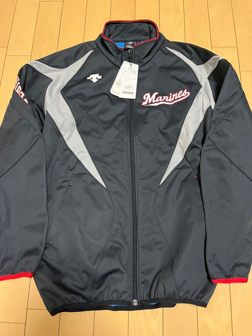 千葉ロッテマリーンズ　デサント製グランドコート　ジャケット新品　支給ユニフォーム