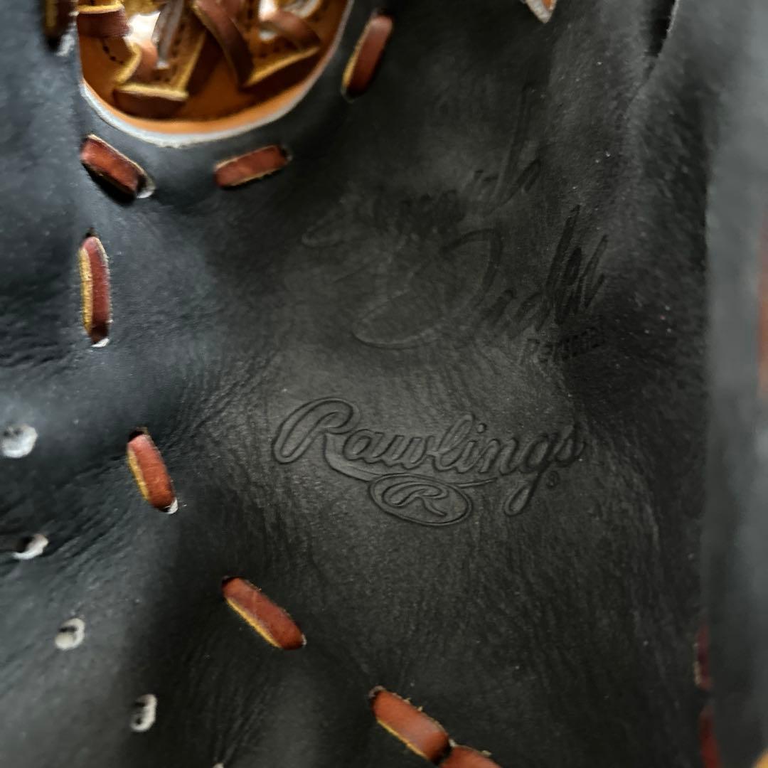 井口資仁選手グラブ、ローリングス