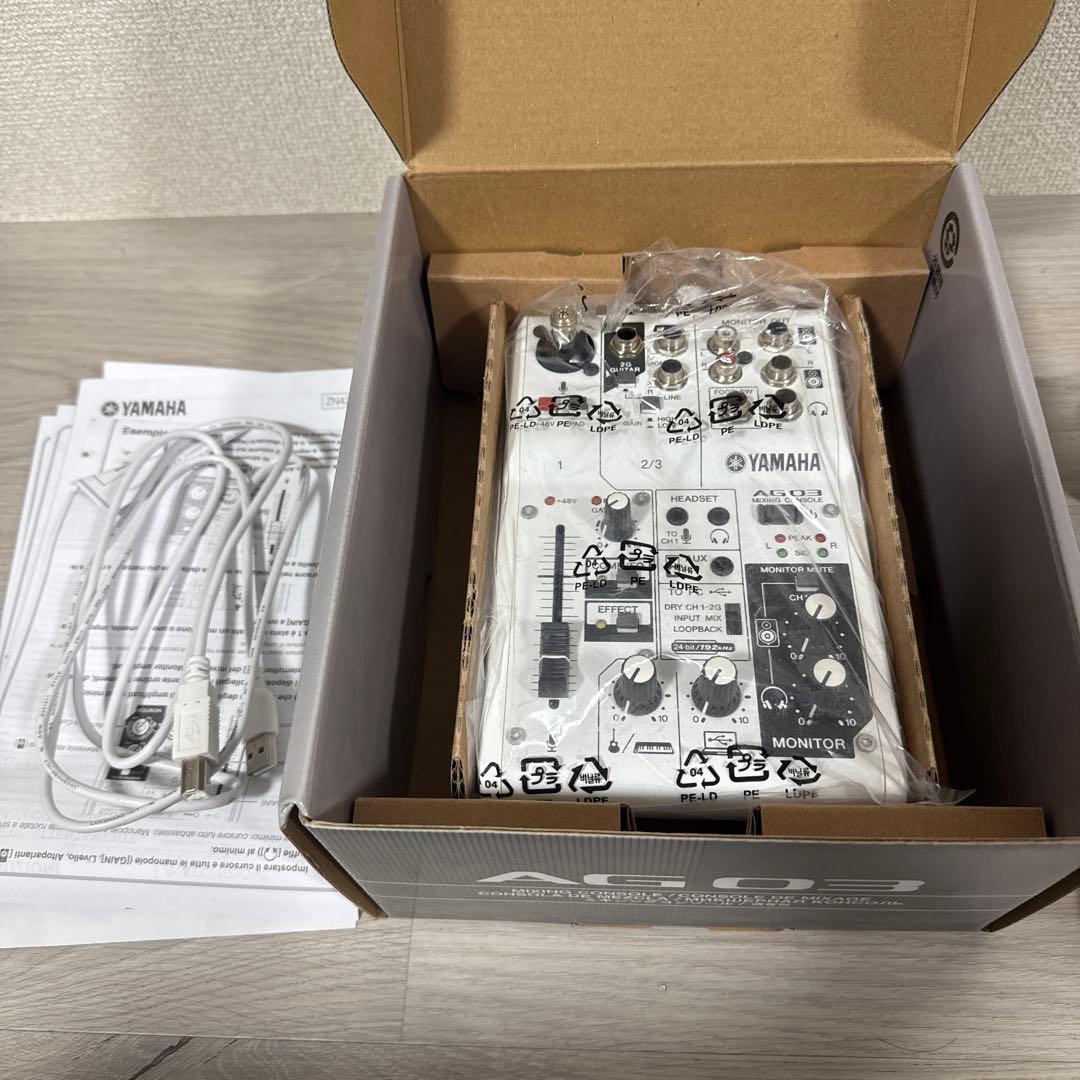 YAMAHA AG03 ミキシングコンソール