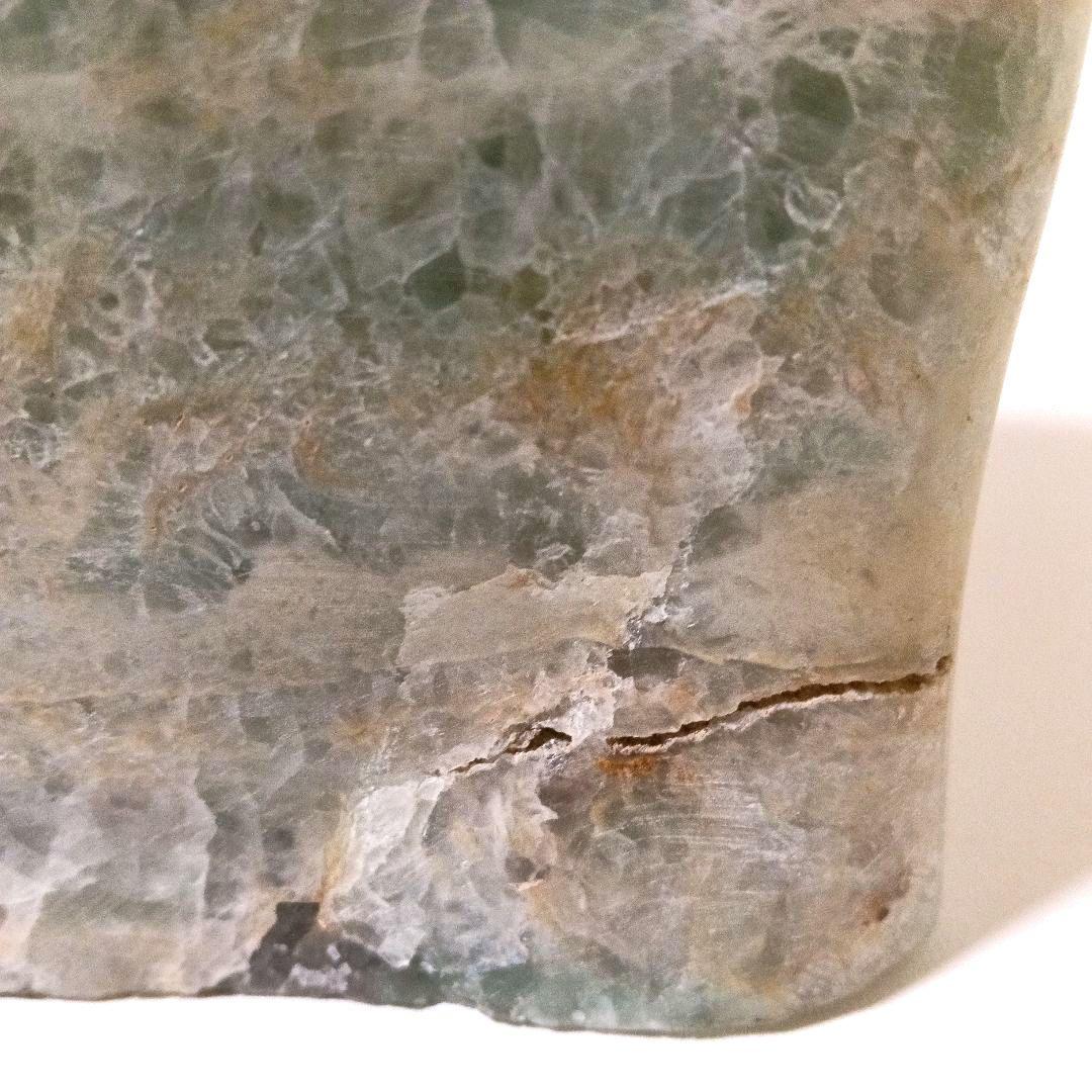 鑑賞石 天然石 自然石 翡翠原石？ヒスイ？　重量5.2kg