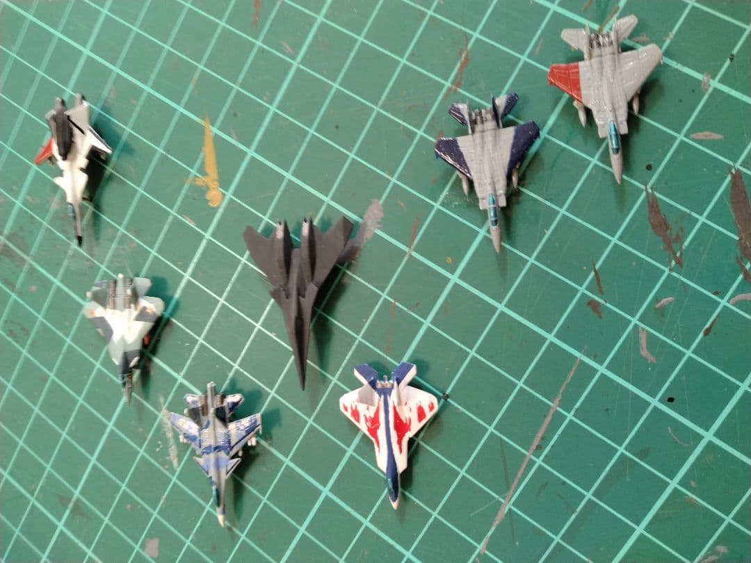 1/700ピットロードスカイウェーブシリーズ等 エースコンバットの名機再現セット