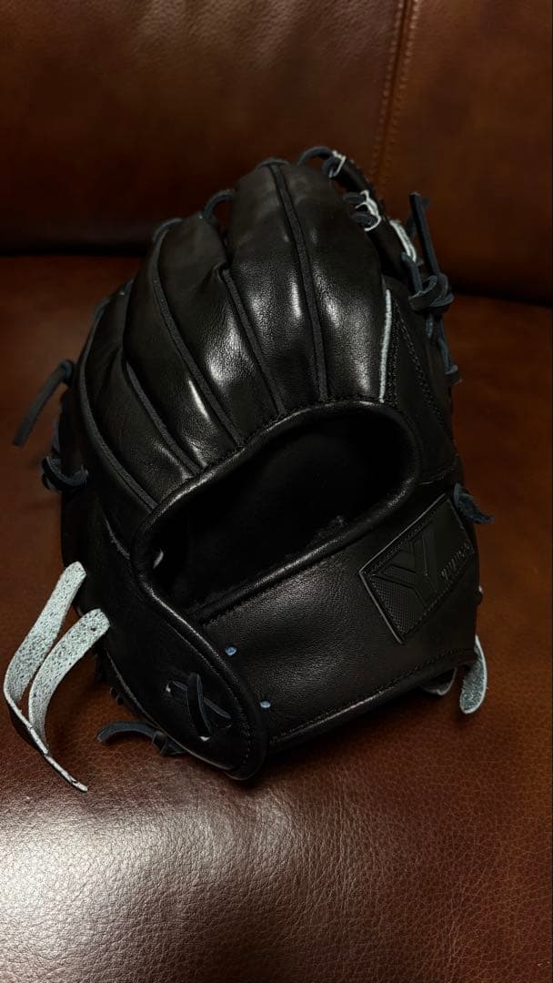 未使用YAMAMOTO Pro Essential　硬式小指2本入れ専用内野用