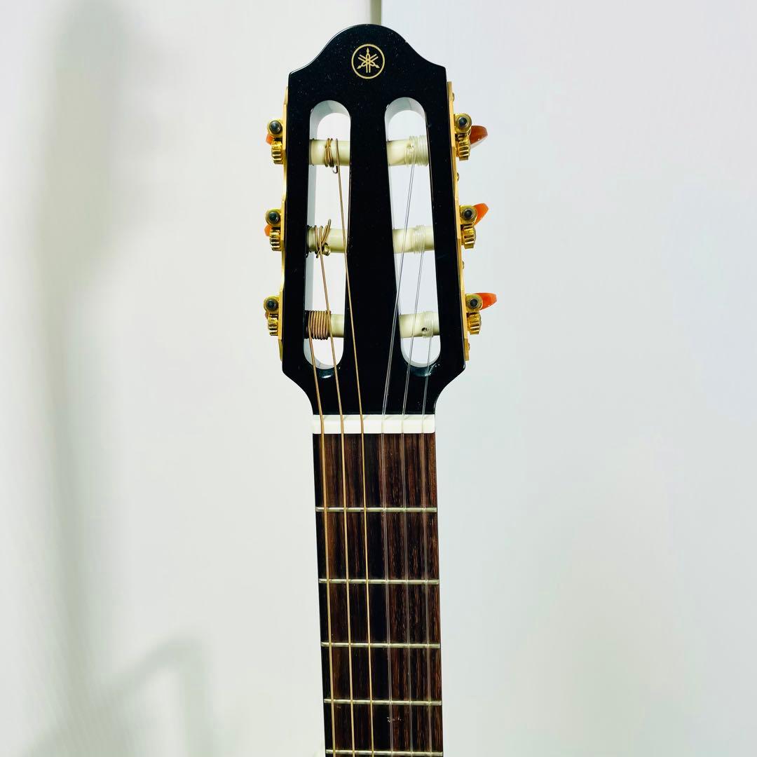 超美品　YAMAHA サイレントギター　SLG110N ブラック　ヤマハ