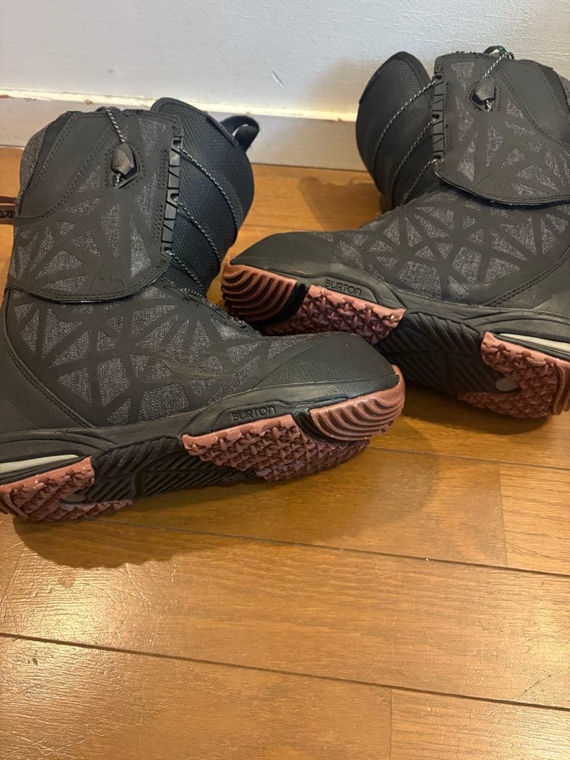 BURTON バートン スノーボードブーツ MINT ミント 24cm