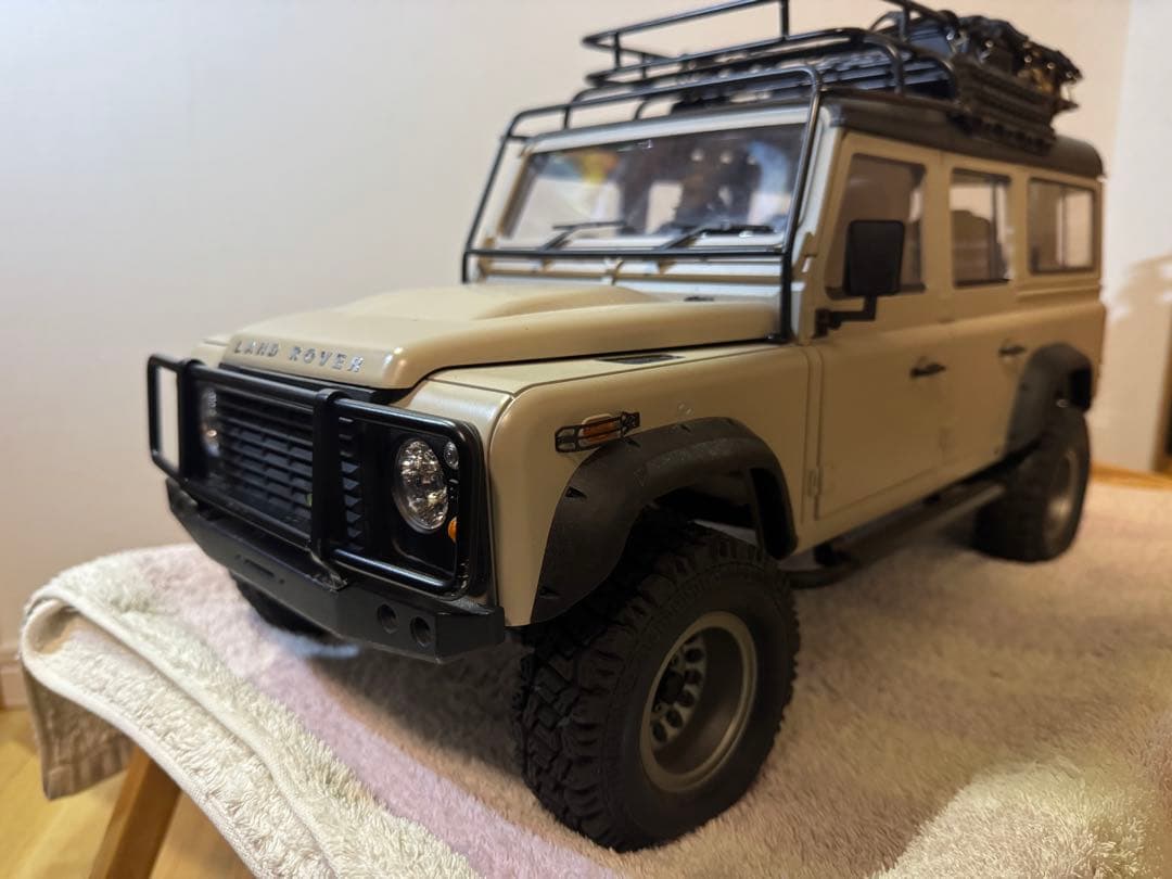 ホビーラジコン BOOMRACING RC BRX02 / LANDROVER DEFENDER