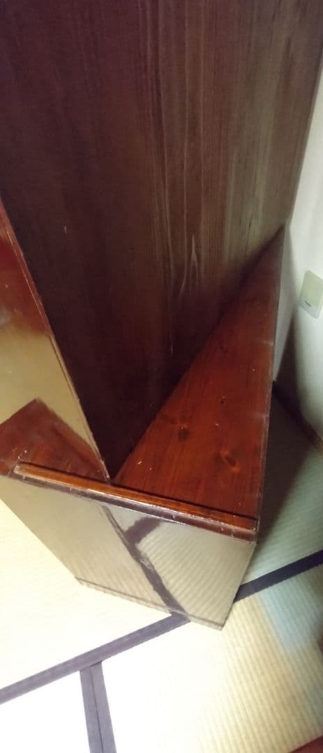 茶箪笥　漆塗り