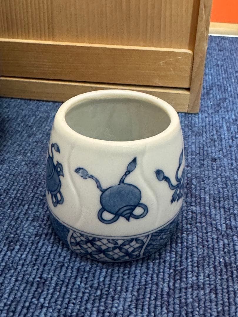 1577 茶道具　染付祥瑞宝尽皆具　石崎英治作