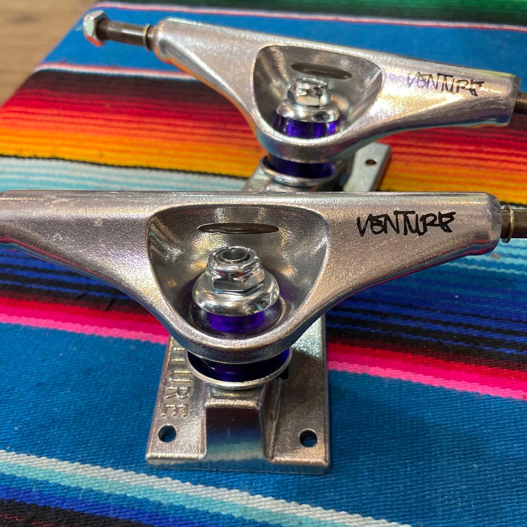 ベンチャースケートボードClarke & Venture トラック5.2HI