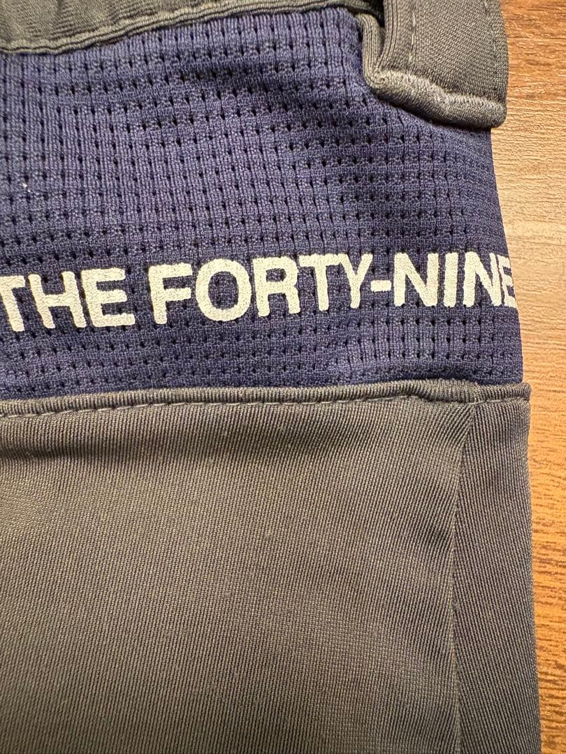 【美品】TFW49 パンツ　XLサイズ チャコール