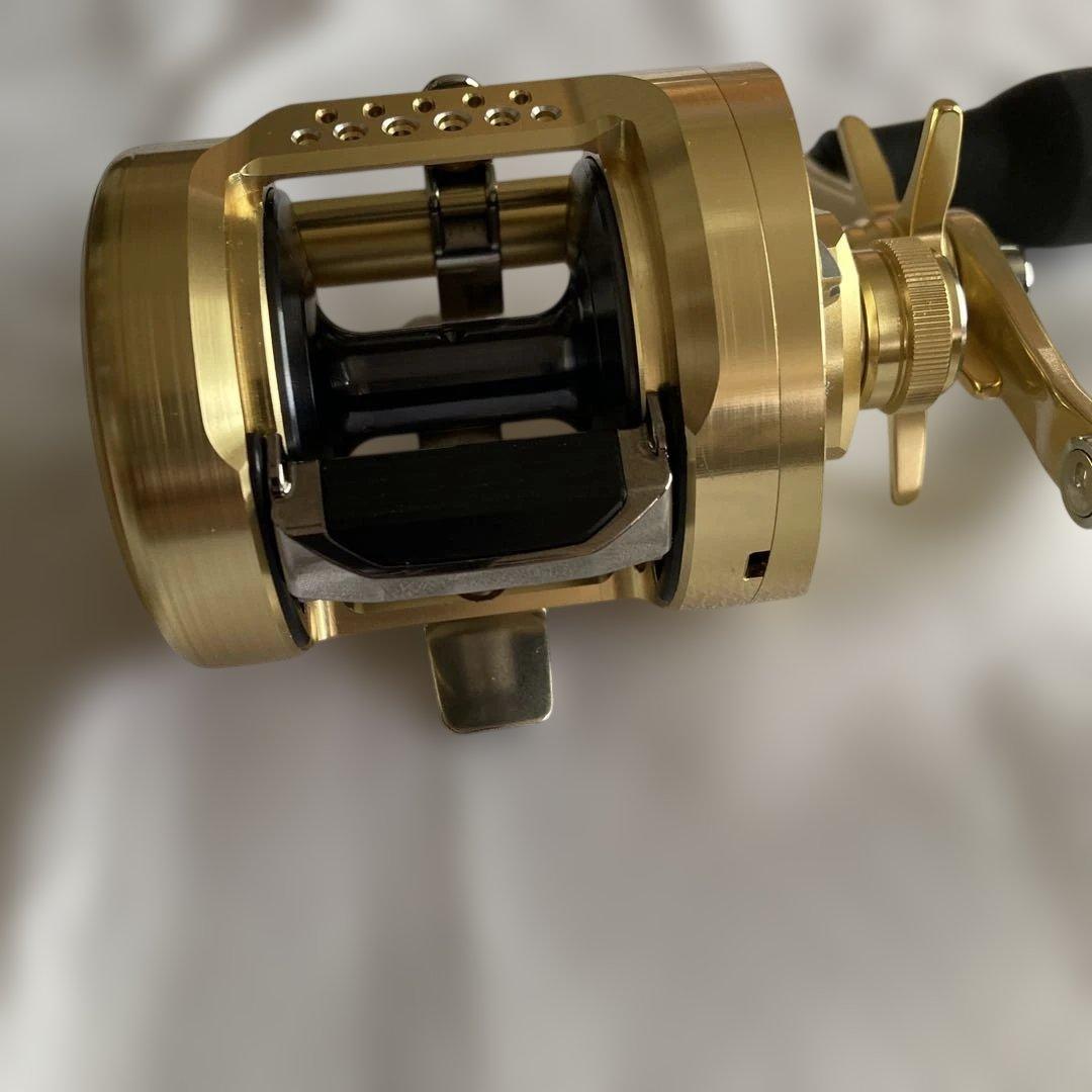 シマノ 23 カルカッタコンクエスト MD400 XGLH おまけ付き